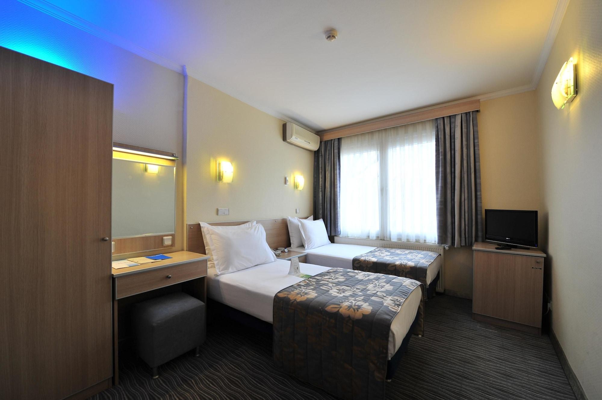 Hotel Olimpiyat Κωνσταντινούπολη Δωμάτιο φωτογραφία
